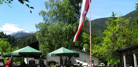Völlaner Badl und St. Hippolyt