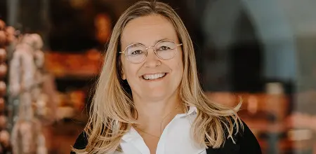 Barbara Siebenförcher wird als erste Frau Präsidentin von Rotary Meran