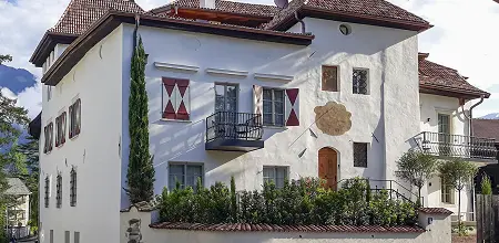 Der Ansitz Layshof in Obermais