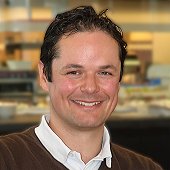 Dr. Andreas Pichler