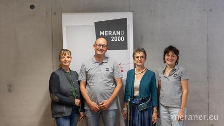 YOUNG MOUNTAIN AUF MERAN 2000 WIEDER IN DEN STARTLÖCHERN