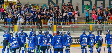 Vinschgau Cup1: Die Straubing Tigers holten den Turniersieg. Foto: Johannes Traub
