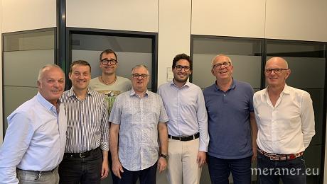 V.l. Peter Wenter, Josef Insam, Klaus Raffeiner, Fabio Rizzi, Daniele Di Lucrezia, Joachim Ellmenreich und Gerhard Stanzel.