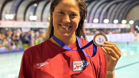 Die SCM-Schwimmerin Viviane Graif hat mit einer fantastischen Zeit von 30,99 Sekunden über 50 Brust nicht nur eine neue persönliche Bestzeit aufgestellt, sondern erreichte auch einen starken dritten Platz beim Wettkampf Nico Sapio.