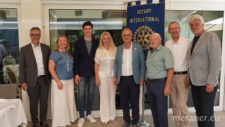 Rotary Club Meran spendet für „Unwetter Meran“